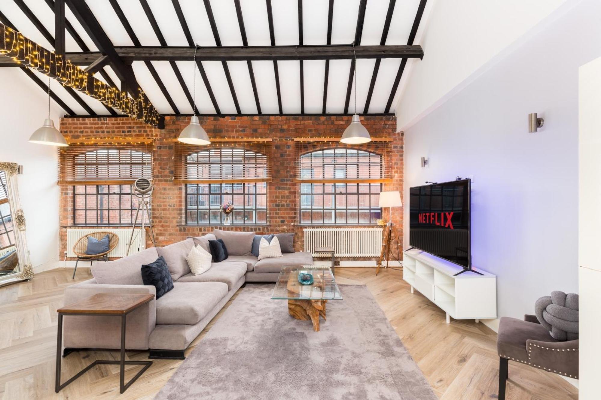 High End Luxury Townhouse In Jq, 4 Bedrooms, Flat Screen Tv In All Rooms, Free Parking, Near Birmingham City Centre Deposit Required Esterno foto