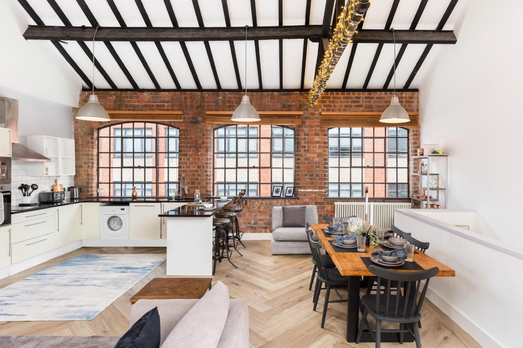High End Luxury Townhouse In Jq, 4 Bedrooms, Flat Screen Tv In All Rooms, Free Parking, Near Birmingham City Centre Deposit Required Esterno foto